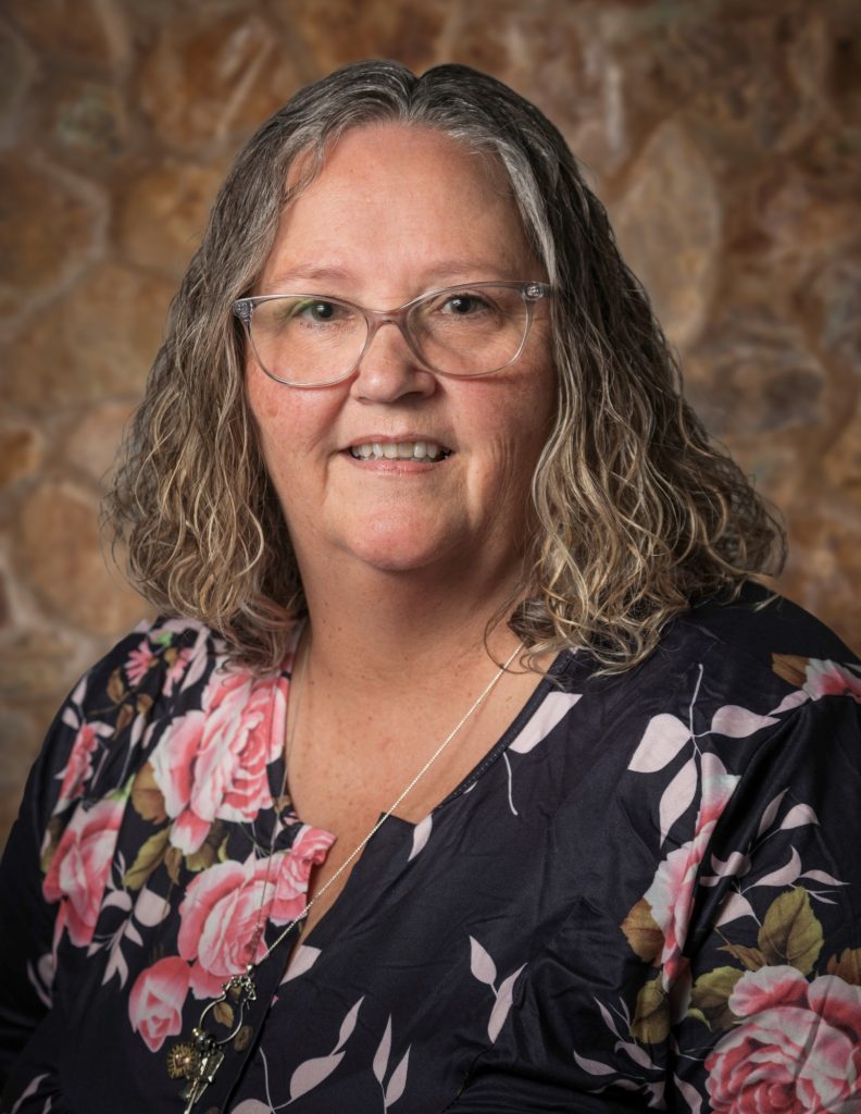 Lorri Rodriguez Headshot.